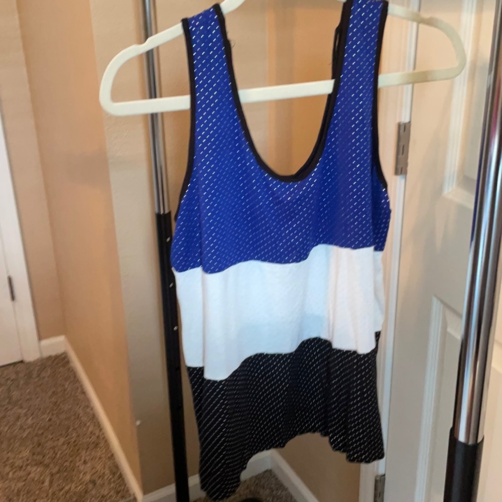 Tank top side polka dots